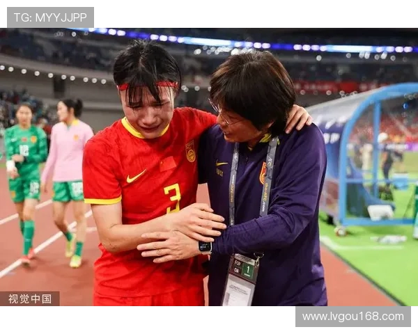 犹他皇家女足对决西雅图君主女足精彩赛事回顾与分析 犹他皇家女足对决西雅图君主女足精彩赛事回顾与分析