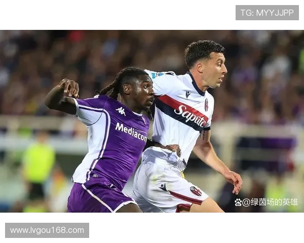 足球戴维斯与基恩的巅峰对决谁能在绿茵场上笑到最后 足球戴维斯与基恩的巅峰对决谁能在绿茵场上笑到最后