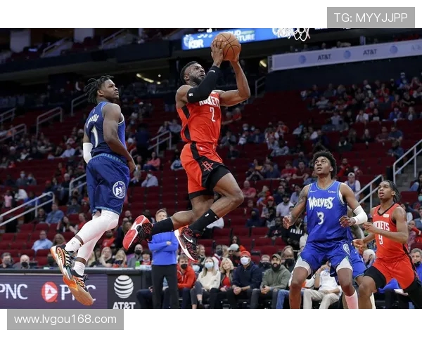 鹈鹕与勇士精彩对决回放11月1日全场比赛精彩瞬间分析