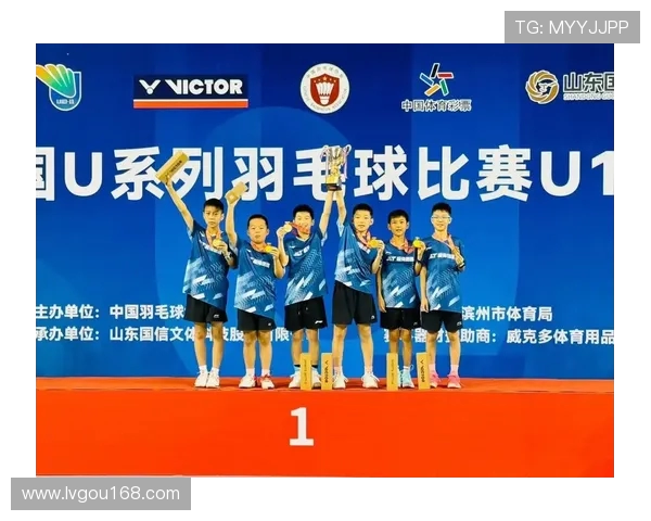 成都羽毛球队在全国羽毛球灵活性排行榜中荣登第六名展现出卓越实力与潜力